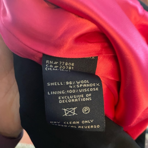 Tommy Hilfiger 3 piece woman’s suit - Picture 8 of 14